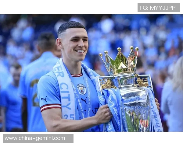 福登的崛起与曼城的辉煌之路探讨年轻球员在顶级联赛中的成长与挑战